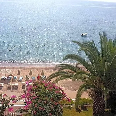Ilaira Λογγά